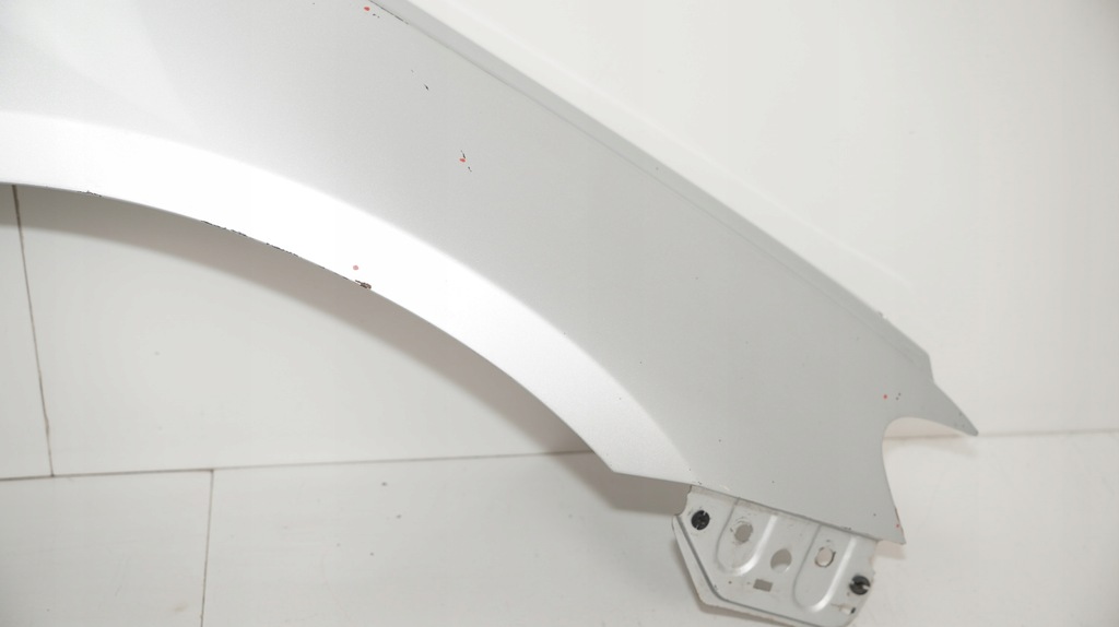 фото №7, Крила правий перед vw scirocco 08-14r la7w