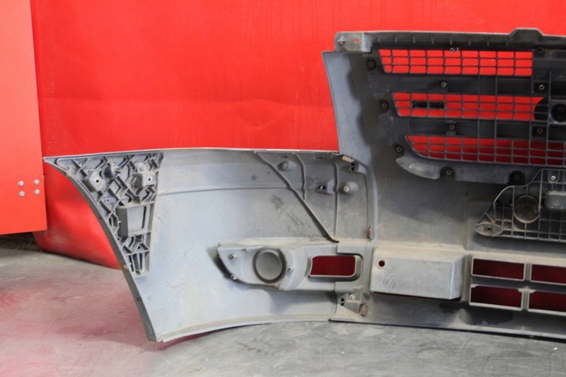 фото №14, Бампер перед передний чёрный ford transit 5 v 00-06