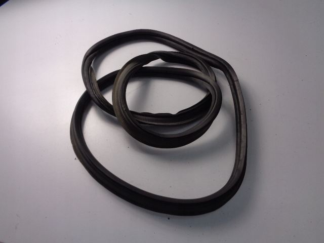 фото №1, Прокладка крышки задняя fiat 500 lift 1.2 бензин 2015 rok