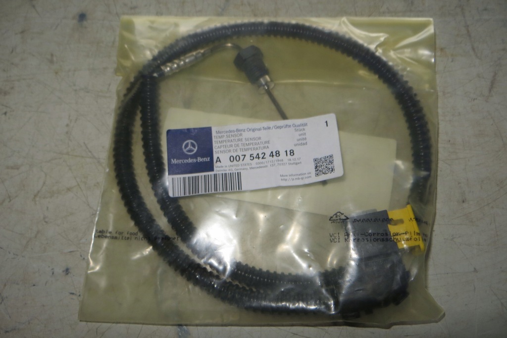 фото №8, Датчик температуры выхлопных газов mercedes actros a0075424818 оригинальный номер