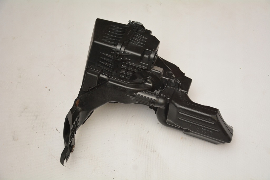 фото №6, Корпус фільтра повітря mazda 2 dj 1,5b оригінал !!!