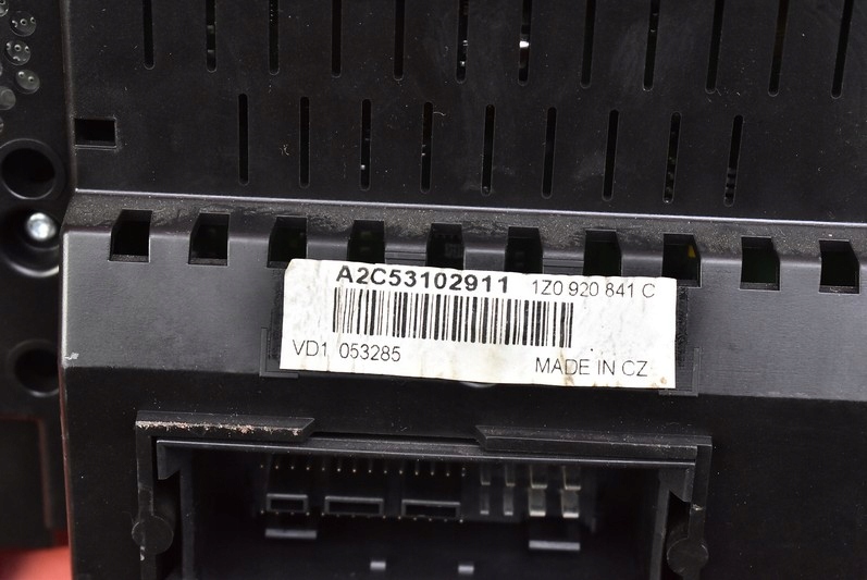 фото №8, Счетчик приборы eu 1z0920841c skoda octavia 2 ii 2.0 tfsi 200 km rs 04-08