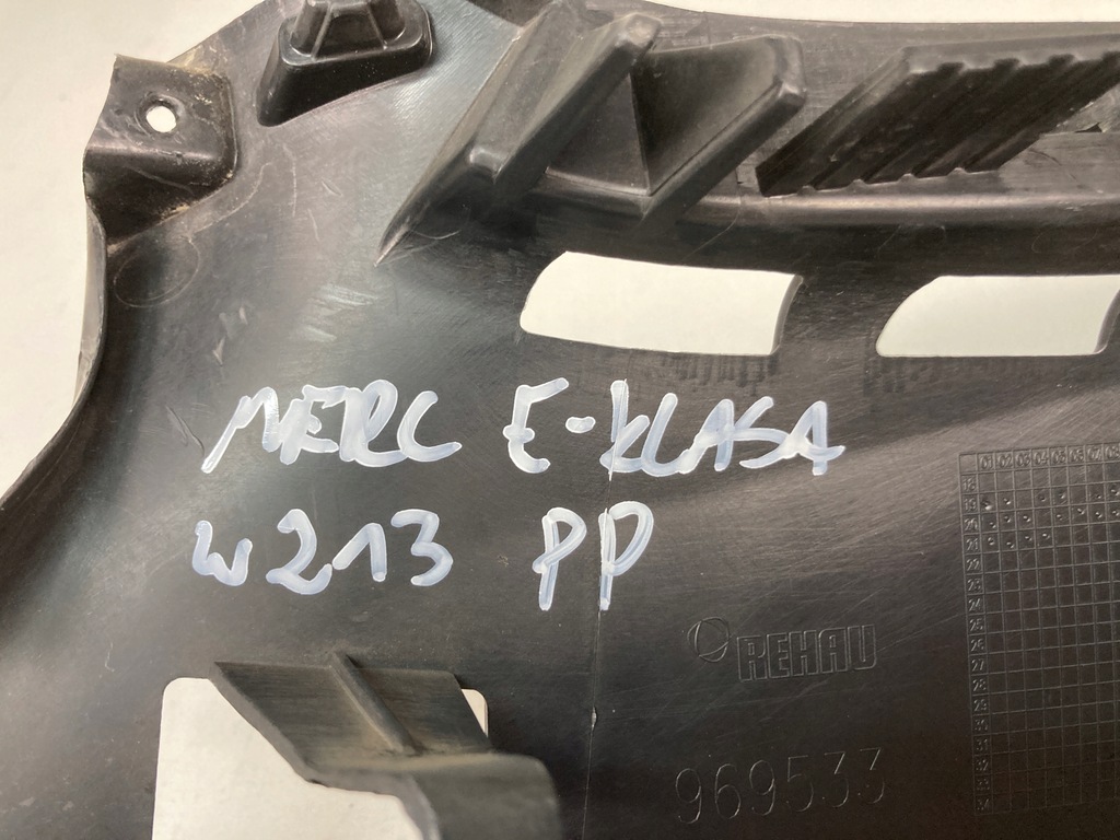 фото №11, Направляющая бампера правый передний mercedes e-klasa w213