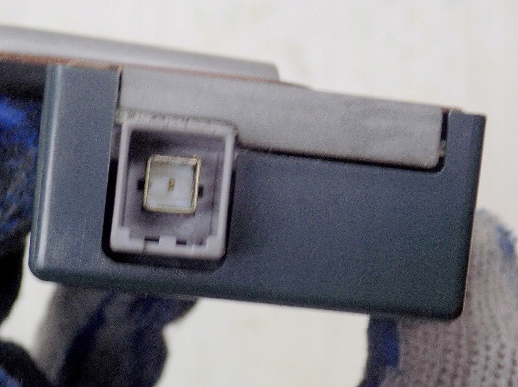 фото №4, Lexus is ii is220d 2.2d модуль дверь 89740-53060