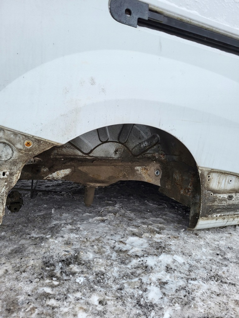 Крыло правая  задний renault kangoo 2 maxi Доставка