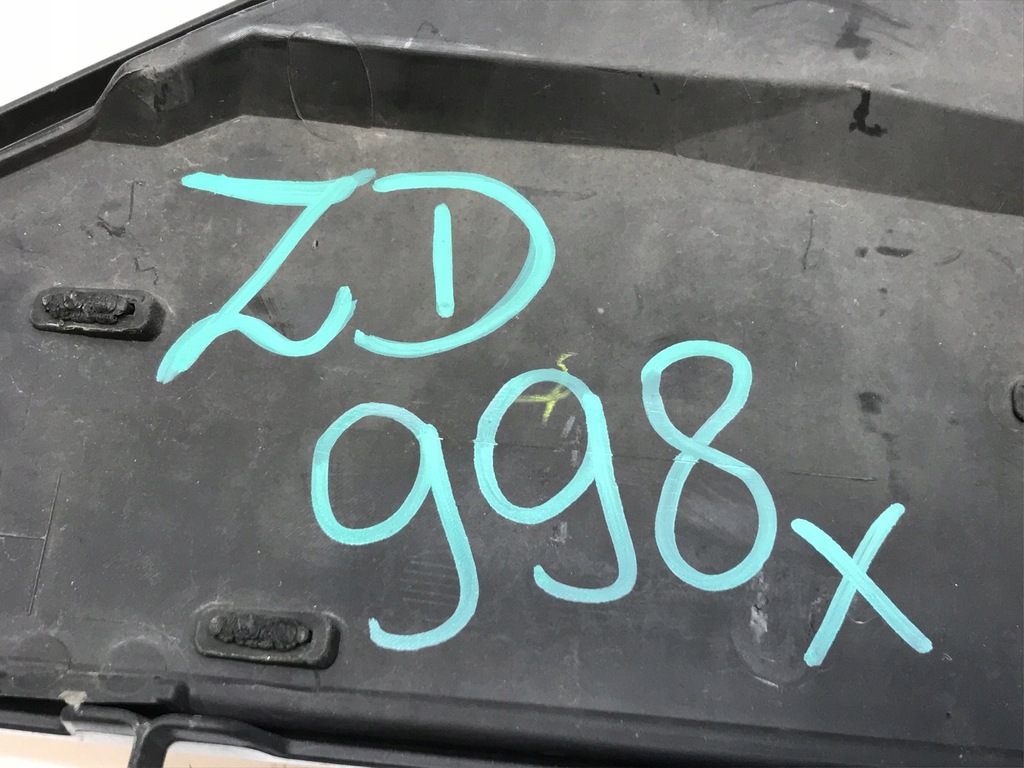 фото №13, Решітка w бампер передній toyota camry viii 8 lift 21- 53102-33350