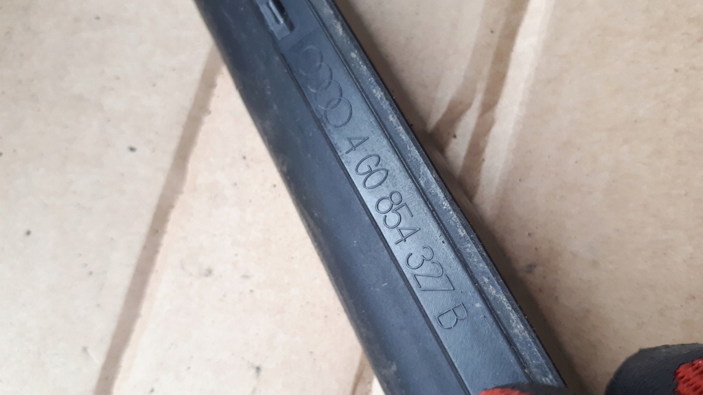 фото №9, A6 c7 lift молдинг прокладка стекло лобовое левая