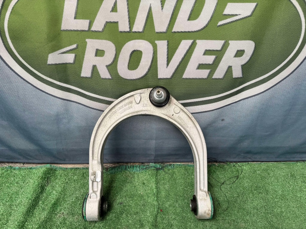 Range rover vogue l460 бампер передний m8e2-17f003 Доставка