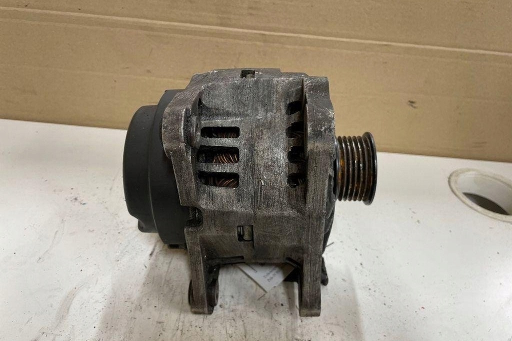 фото №6, Генератор vw polo 9n_ 03d903025j 1.2l бензиновый 2006