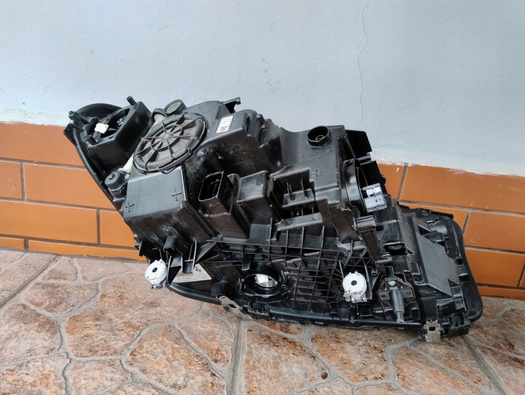 Фара адаптивный led bmw 5 g30 g31 8499122 8499121 2017-2021 Оригинал