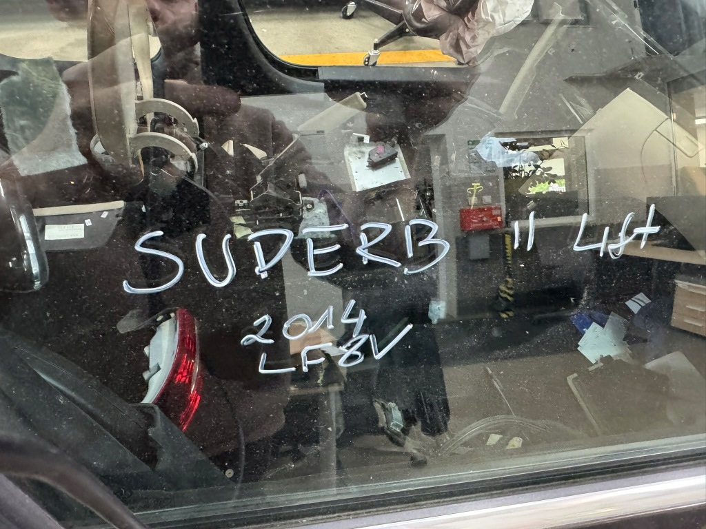 фото №1, Skoda superb ii дверь перед передние правое lift lf8v