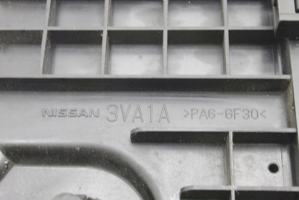 фото №8, Корпус фільтра повітря nissan note e12 3va1a 1.2l бензиновий 72kw 2016