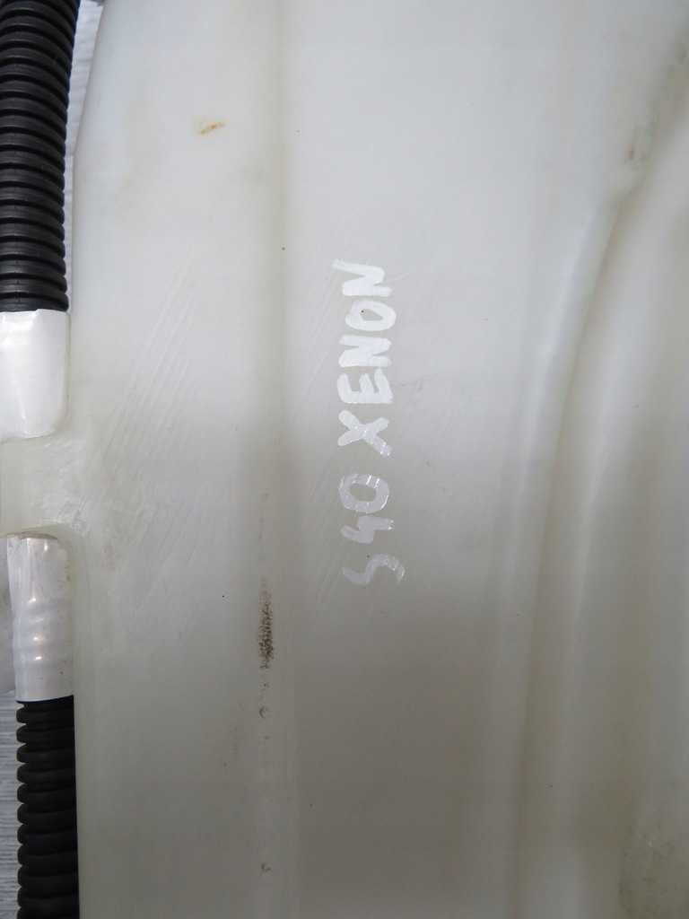 фото №9, Volvo s40 бак жидкость омывателя ксенон