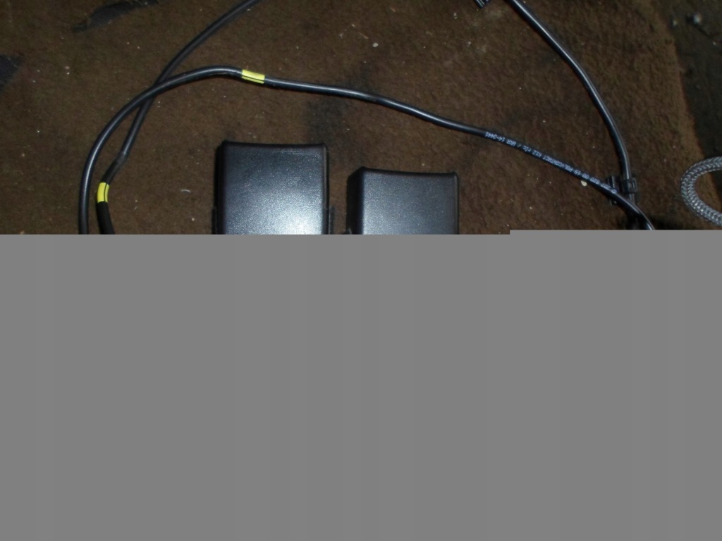 Купити Mercedes w212 zapinak поперечина перед 2128601369 ideał