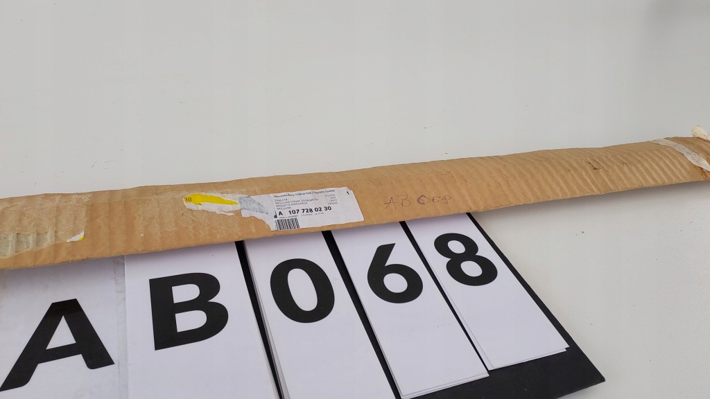 Mercedes sl r107 молдинг дверь правых хром новый Киев