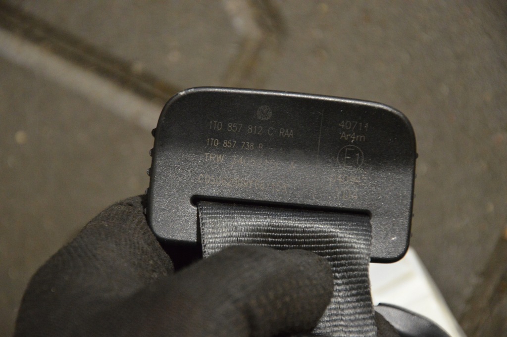 фото №8, Vw touran i fl комплект ременів задня 5szt 1t0857811c