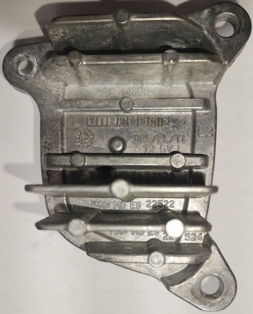 фото №5, Модуль led jeż drl водителя vw golf 8 viii