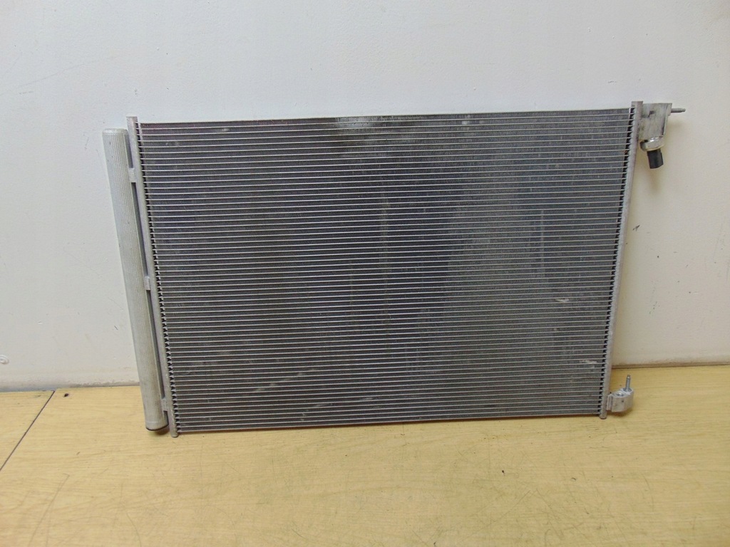 фото №8, Радиатор кондиционера mercedes w205 w213 w222