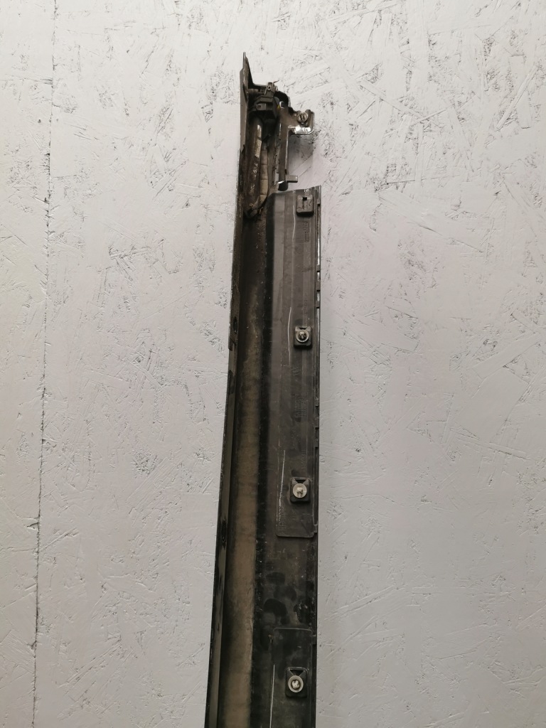 8064808 bmw x3 g01 x4 g02 молдинг поріг права mpakiet m лак 416 Київ