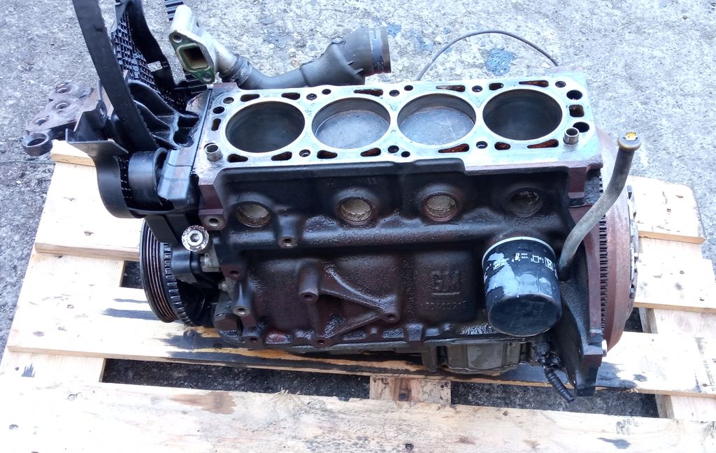 фото №5, Блок двигателя komplettny z16xe opel 1,6 16v