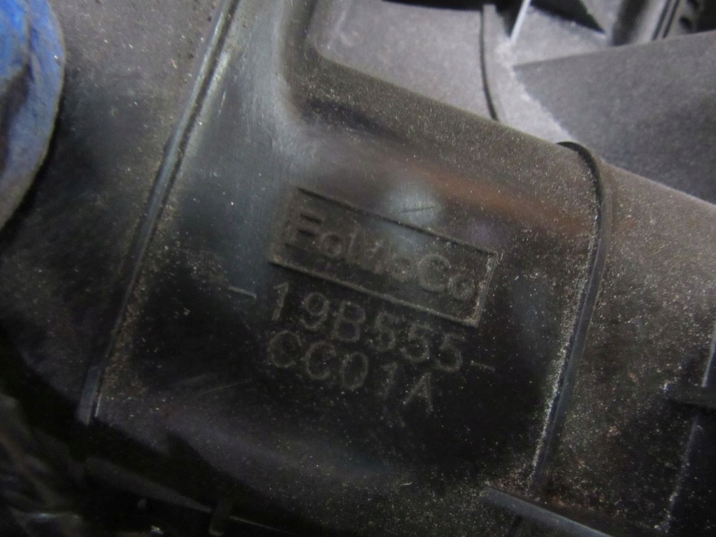 фото №8, Escape ii 2.5i 2010 отопитель воздуходувка корпус