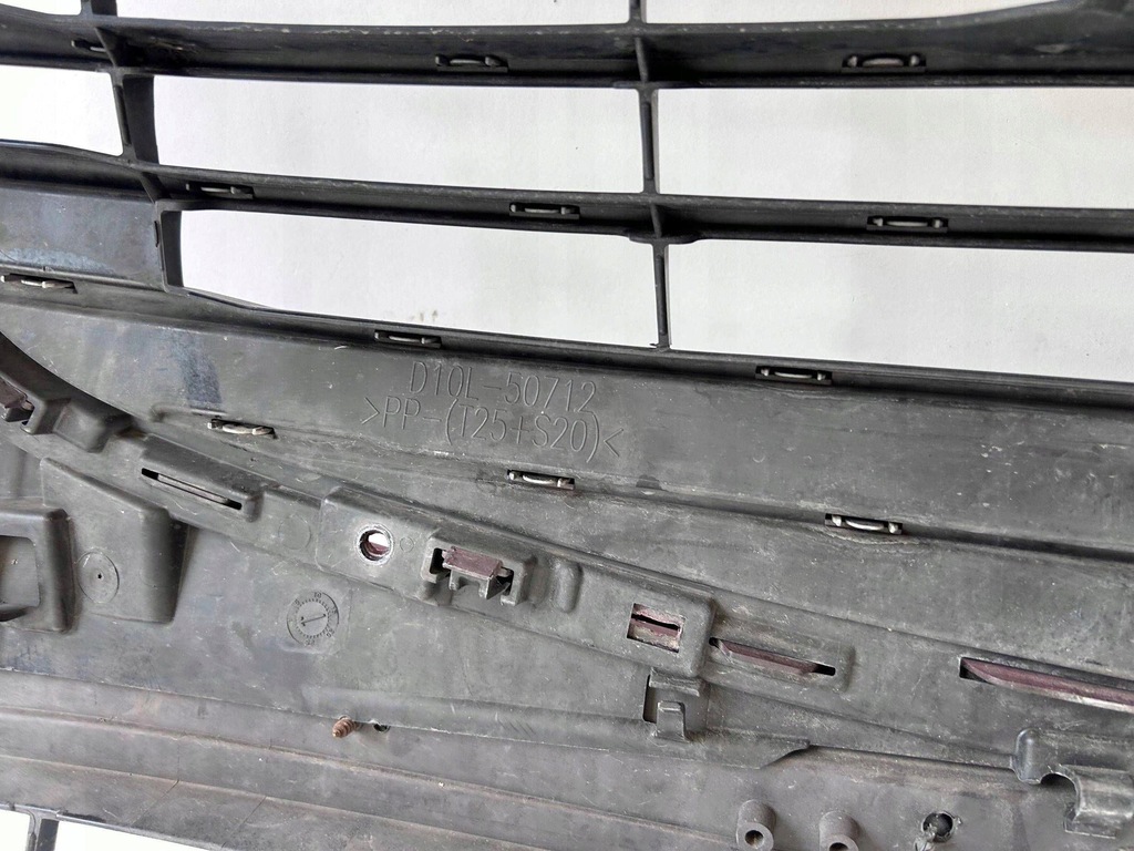 фото №15, Mazda cx3 cx-3 бампер перед решітка радіатора d10l-50712 dk8a-50081 оригінал