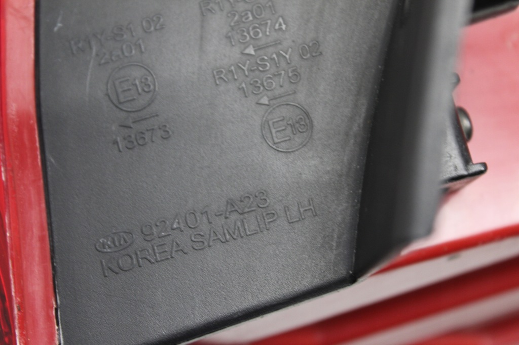 фото №10, Kia ceed 2 ii kombi - лампа задняя левая led 2012+