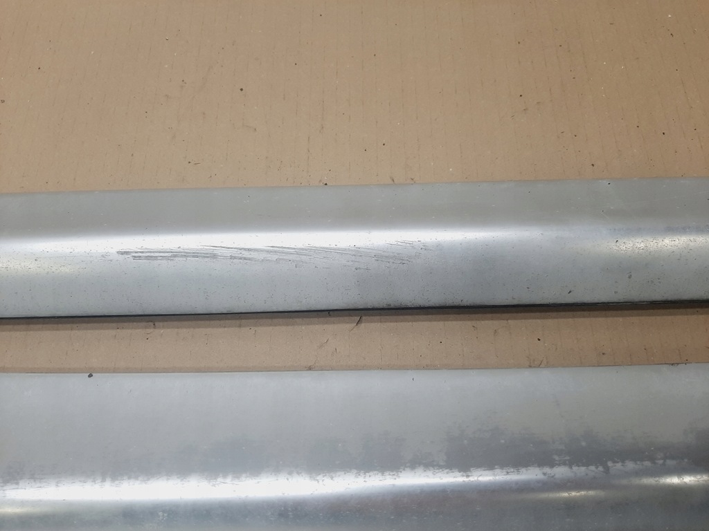 фото №8, Молдинг нижня двері лівий перед audi a6 c6 allroad lata 2004-2008