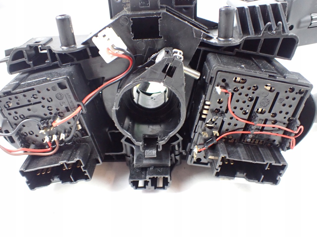 фото №10, Перемикач комбінований стрічка перемикач підрульовий dacia dokker 1.6 2018 r europa 479452659r