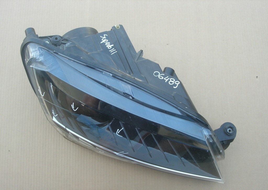 фото №2, Фара r skoda superb iii bixenon led warszawa