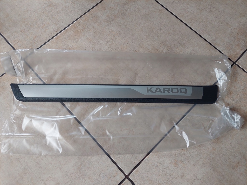 фото №1, Накладка - молдинг порог - левый перед - skoda karoq - nowa