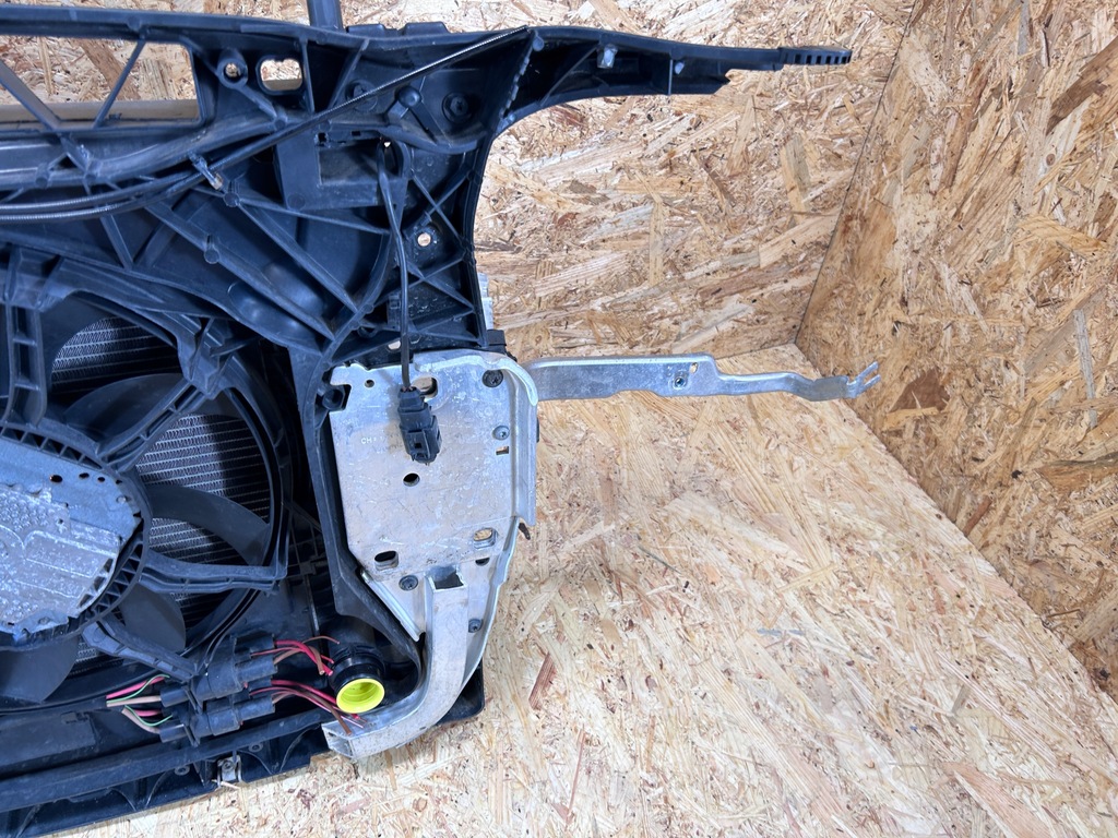 фото №13, Pas передній підсилювач балка радіатор audi a6 c7 a7 4g 3.0tdi v6 aut 11-