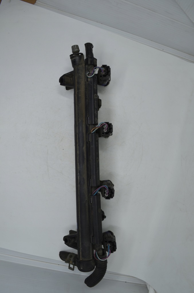 Купить Молдинг впрыскная seat ibiza iii 1.4 16v 036906031ab 4140a03988 036133319bh