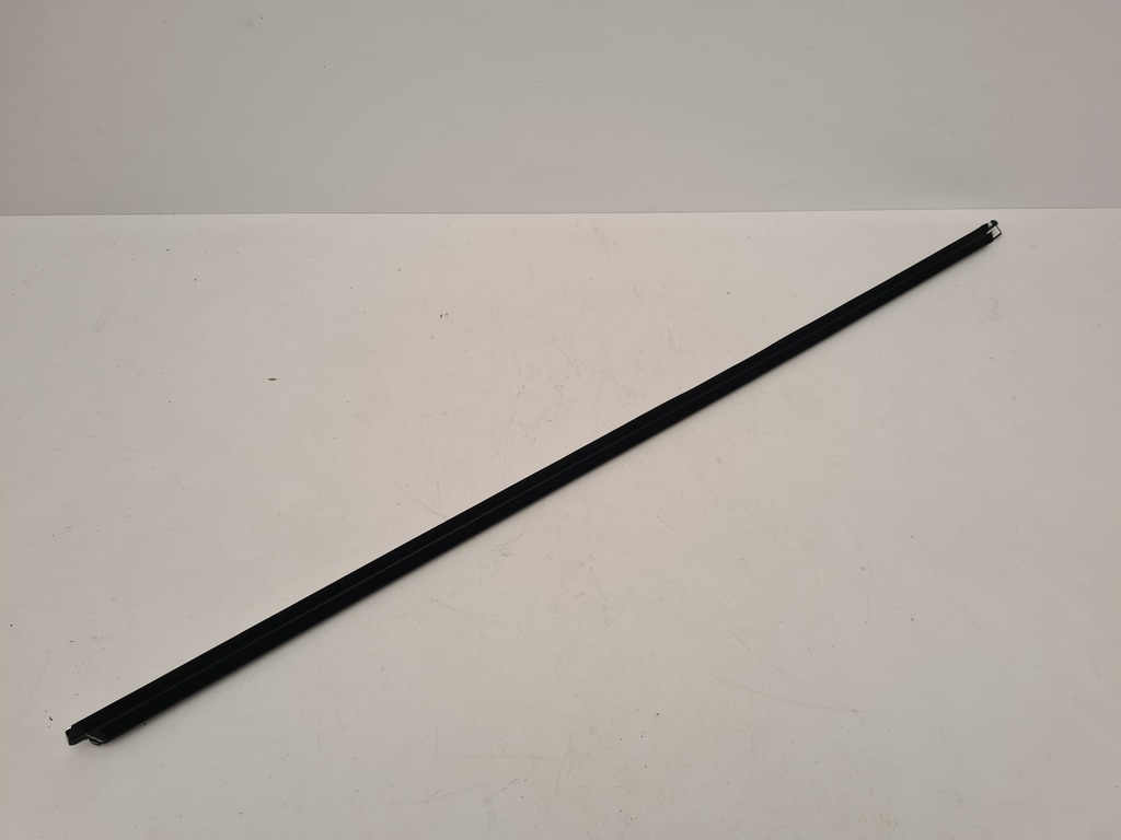 фото №4, Молдинг уплотнитель левая перед bmw 2 f22 f23 7404203