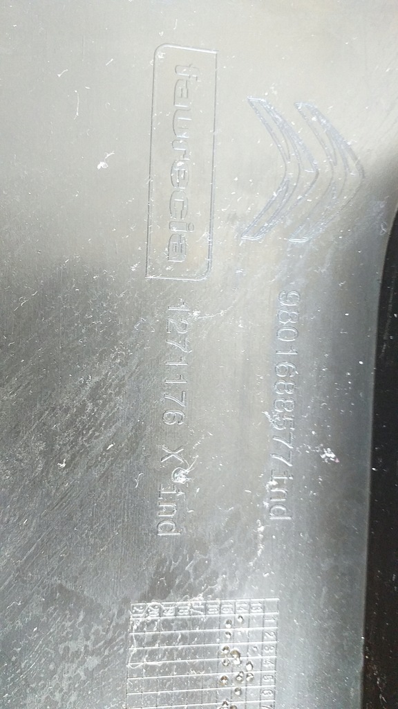 фото №7, Citroen c4 cactus молдинг бампера задняя левая правая