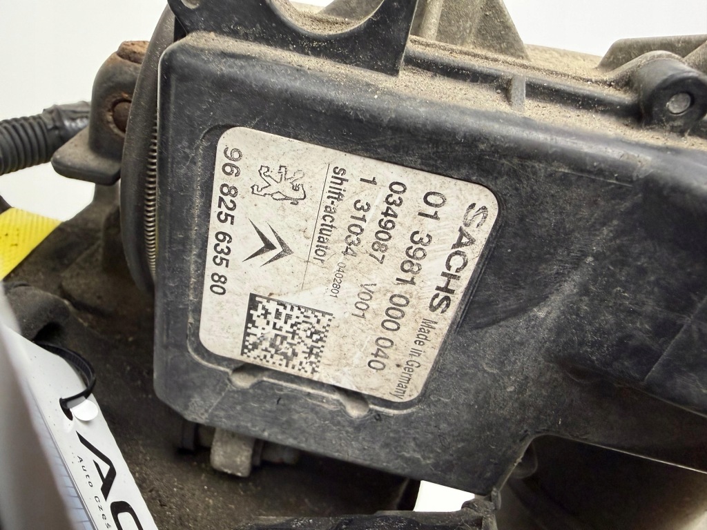 Двигатель citroen nemo peugeot bipper tapee 1.4 hdi 68km дизель комплектный  8hs Недорого