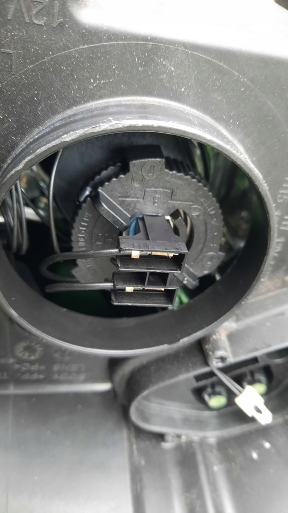 фото №6, Ford fiesta mk8 лінза+ led лампи передні