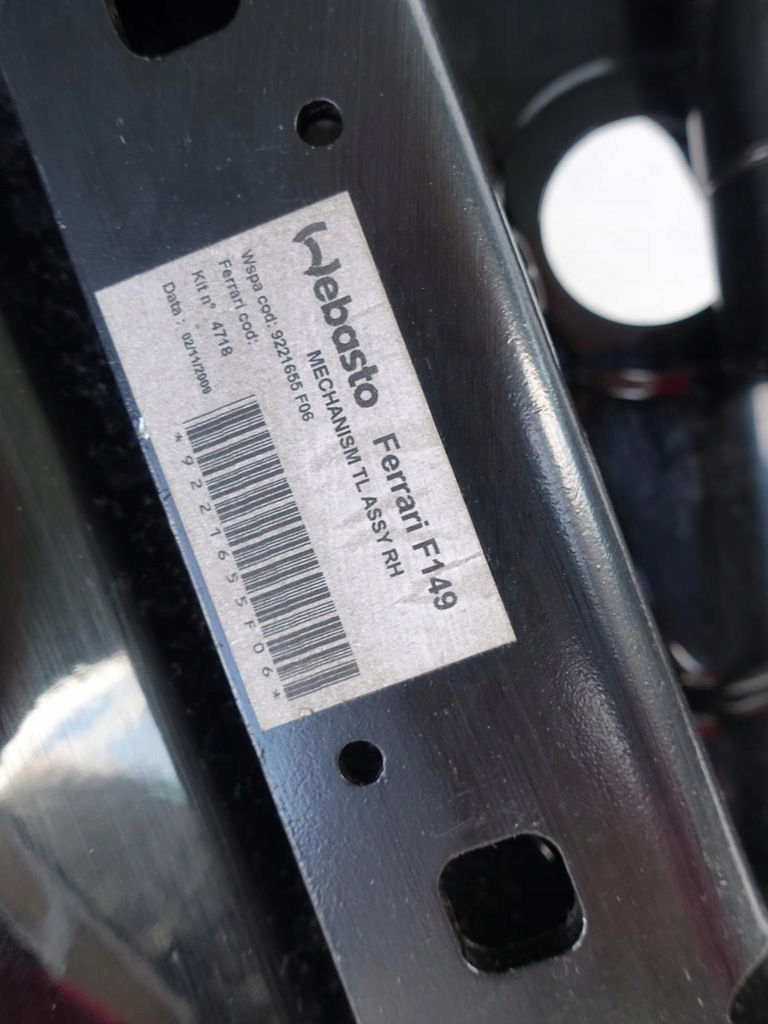 фото №9, Ferrari f149 california крыша каркас направляющая задняя