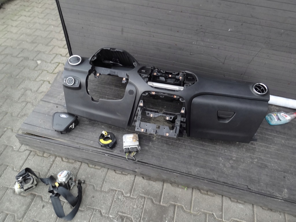 фото №1, Ford ka+ plus 2017 air bag панель приладів подушки безпеки ремені eu