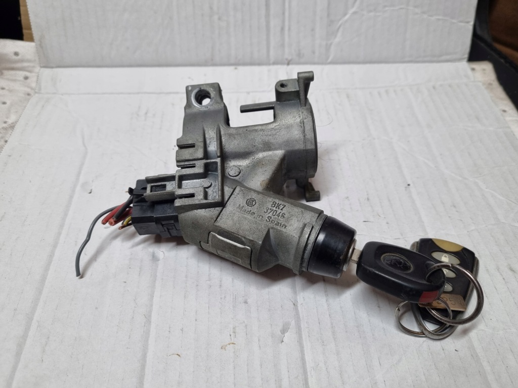 фото №1, Замок запалювання ключ vw golf iii 357905851d