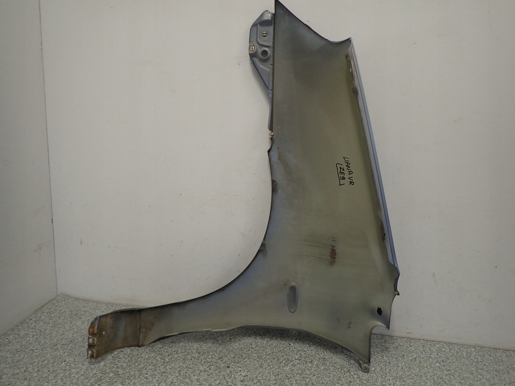фото №9, Suzuki liana 01-07 крыло передний правый ze9