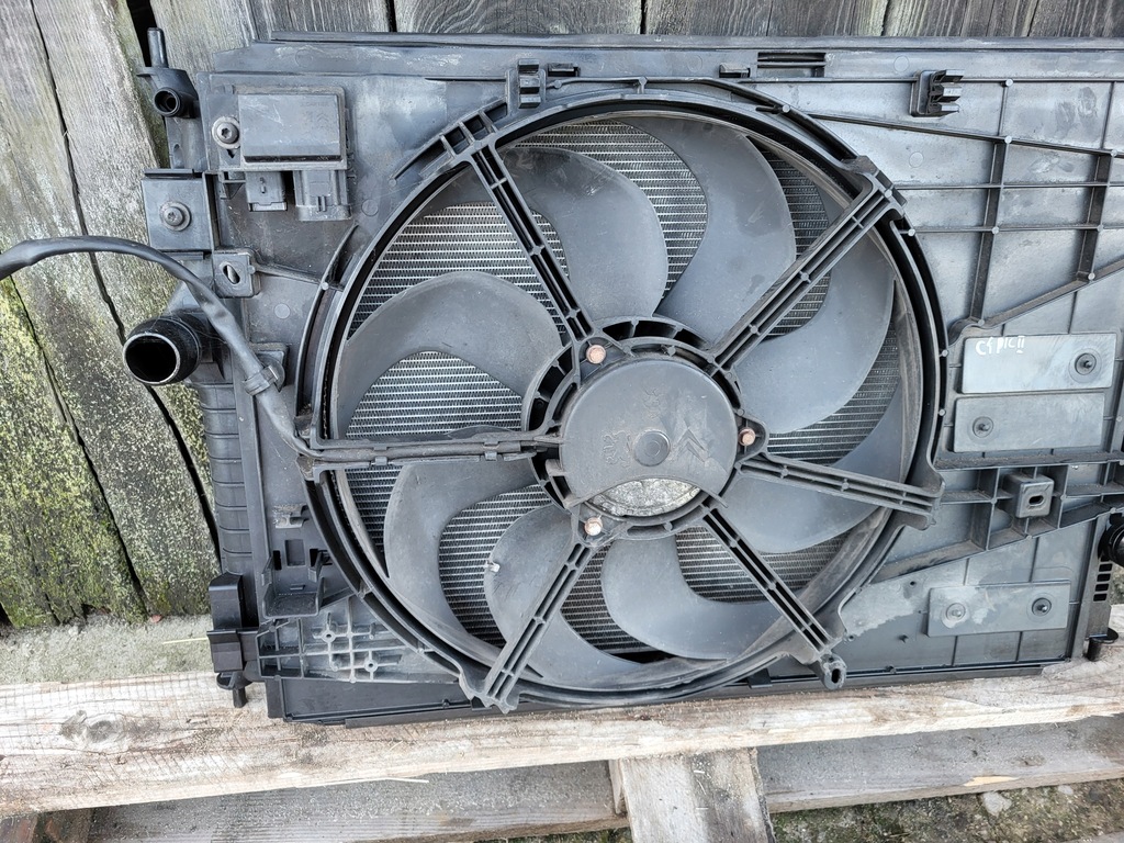 фото №9, Радиатор комплект citroen c4 picasso ii 1.6 ehdi 9673628780