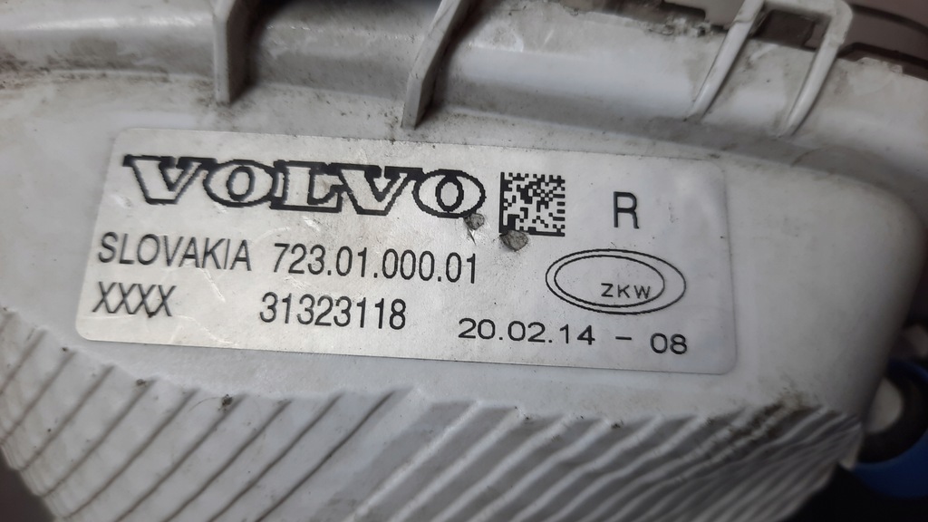 фото №6, Протитуманна фара правий 31323118 volvo xc40 v40 ii
