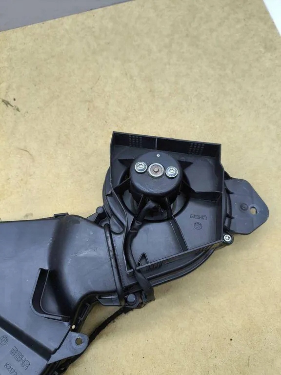 фото №8, Радиатор электрический отопителя bmw x5 e70 6983889 3.0l дизель 173kw