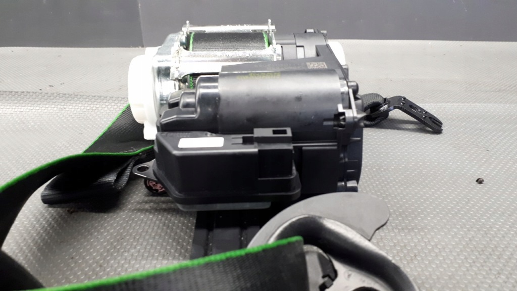 Купить 8y0857705h ремень безопасности левое  перед audi a3 2