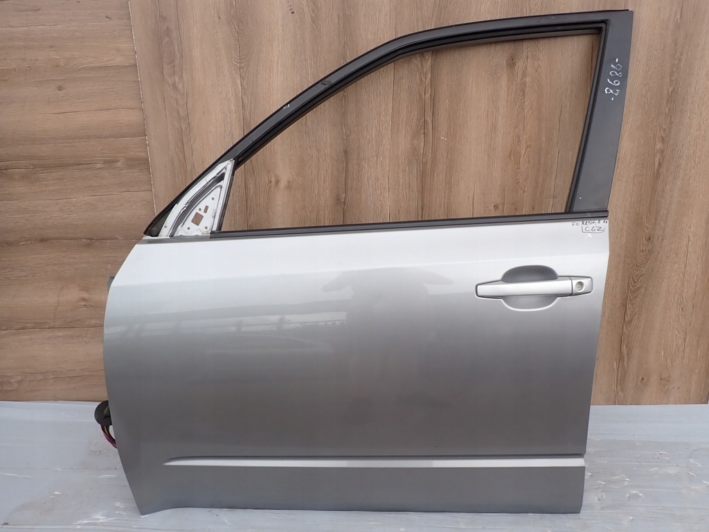 фото №1, Subaru forester iii 09- дверь передние левая c6z