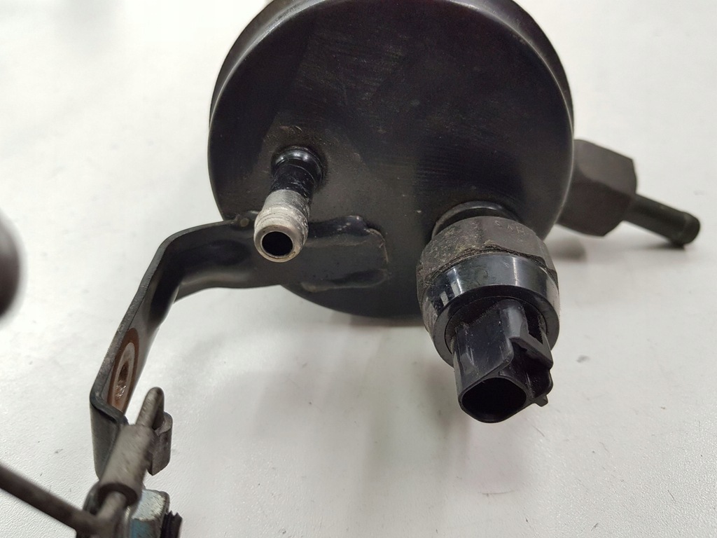 фото №5, Toyota corolla verso ar10 2005 фильтр топлива