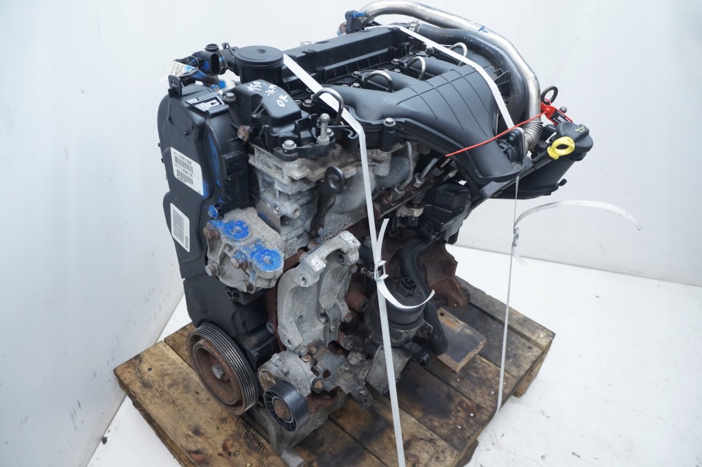 Двигатель стойку volvo c30 c70 s40 v50 d4204t 150 tys km 2.0d hdi 136km Цена