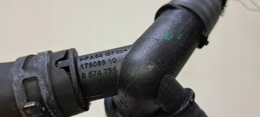 фото №7, Bmw mini cooper f46 f55 f56 шланг радиатора 8574795