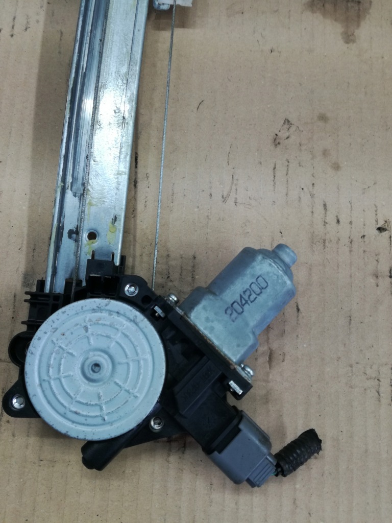 Subaru xv 2011 - 2017 rok подъемник стекло правый перед Доставка